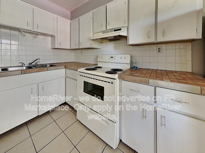 Apply Now!!! 7601 SW 27th Ave #1, property image