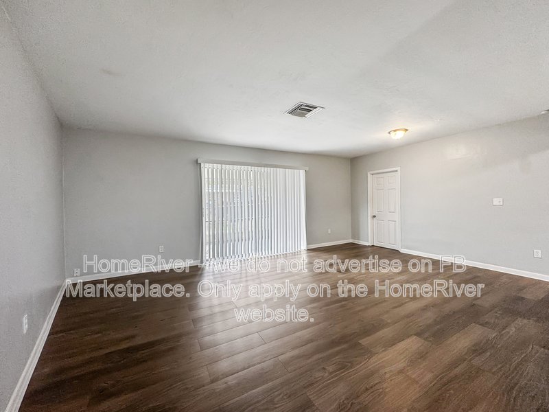 Available Now! 7104 SPRING HILL DR, SPRING HILL FL 34606 property image