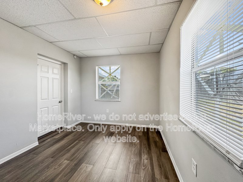 Available Now! 7104 SPRING HILL DR, SPRING HILL FL 34606 property image