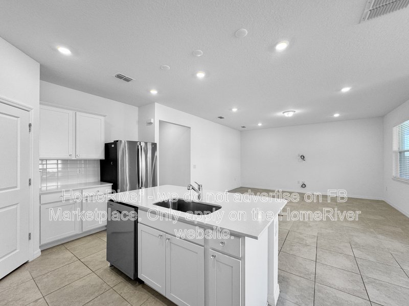 Move In Ready! - 3120 61st Ter E  Ellenton, FL 34222 property image