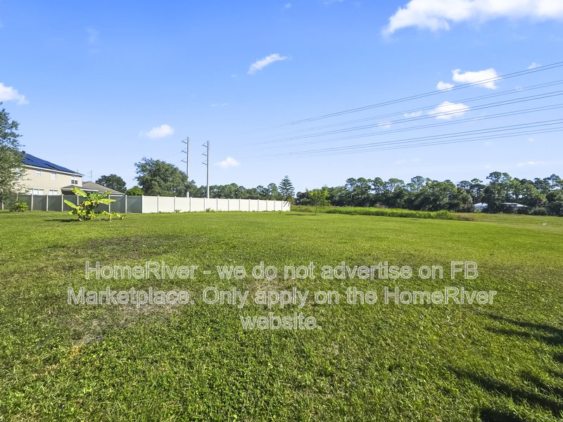 Move In Ready! - 401 GUINEVERE DR SW, PALM BAY FL 32908 property image