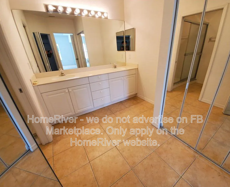 Coming Soon! - 7261 Fountain Palm Circle Bradenton, FL 34203 property image