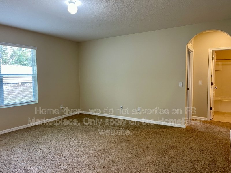 Coming Soon - 9220 WATOLLA DR, THONOTOSASSA FL 33592 property image