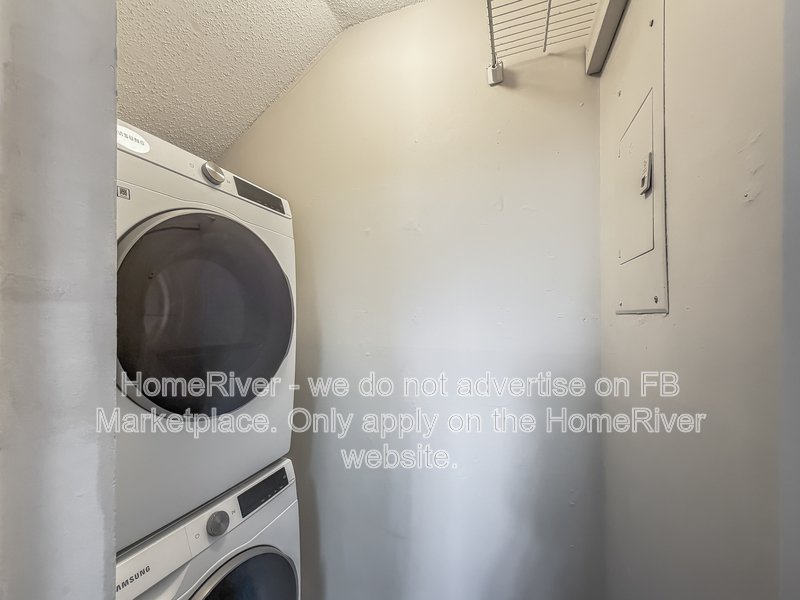 Apply Now!!! 947 BIRD BAY CT APT 205, property image