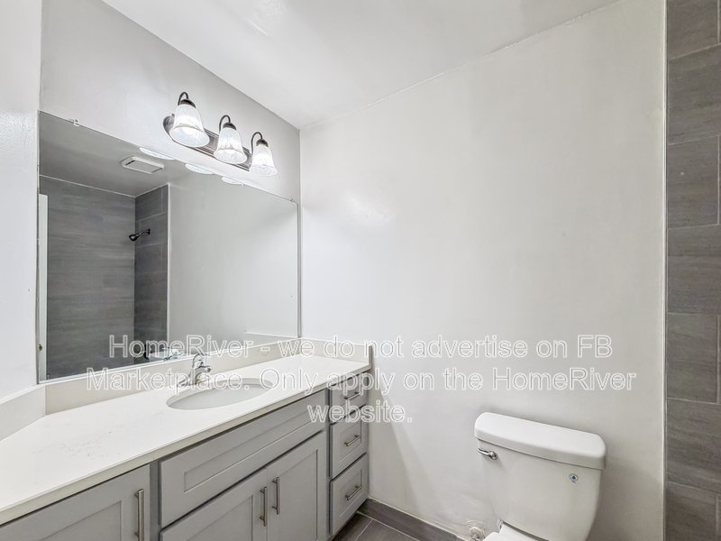 Apply Now!!! 947 BIRD BAY CT APT 205, property image