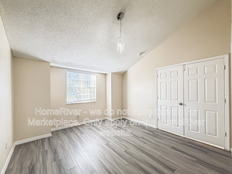 Apply Now!!! 947 BIRD BAY CT APT 205, property image