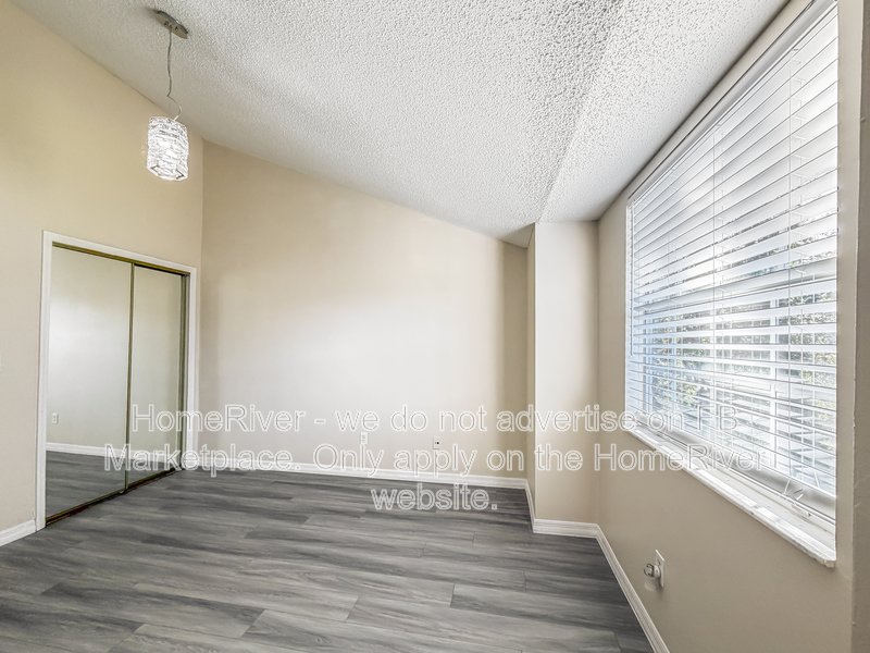 Apply Now!!! 947 BIRD BAY CT APT 205, property image