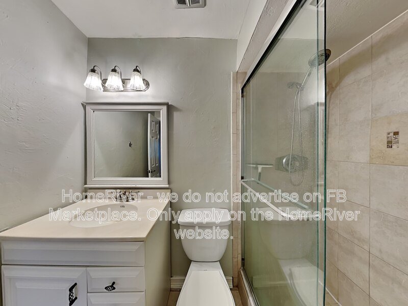 APPLY NOW!!! 155 Springwood cir apt D property image