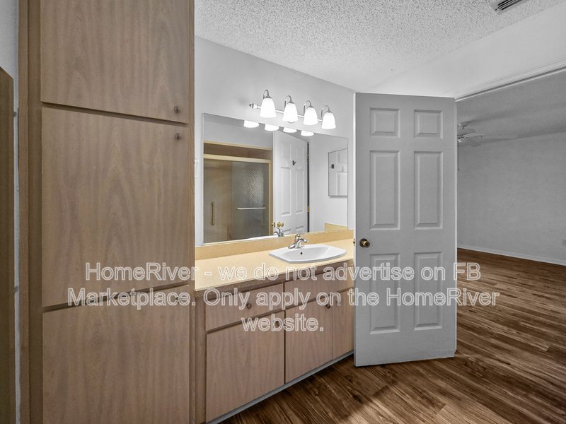 Move In Ready! - 9461 SE 173RD LN, SUMMERFIELD FL 34491 property image