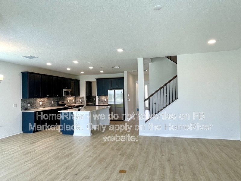 Move In Ready! - 10701 New Morning Dr Tampa, FL 33647 property image