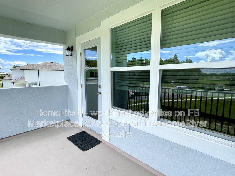 Move In Ready! - 10701 New Morning Dr Tampa, FL 33647 property image