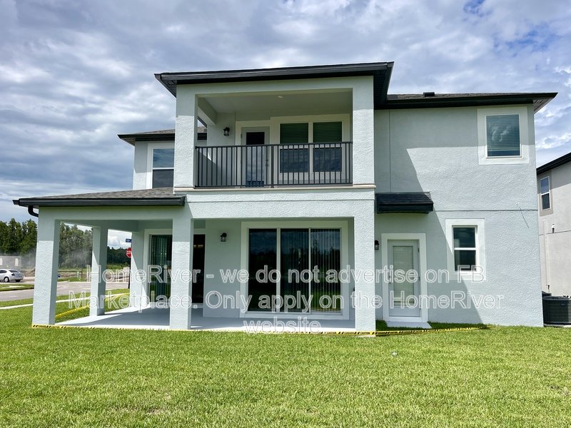 Move In Ready! - 10701 New Morning Dr Tampa, FL 33647 property image