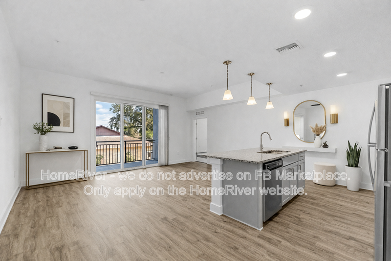 Move-in Ready! 5205 Eggleston Ave Unit 301 property image