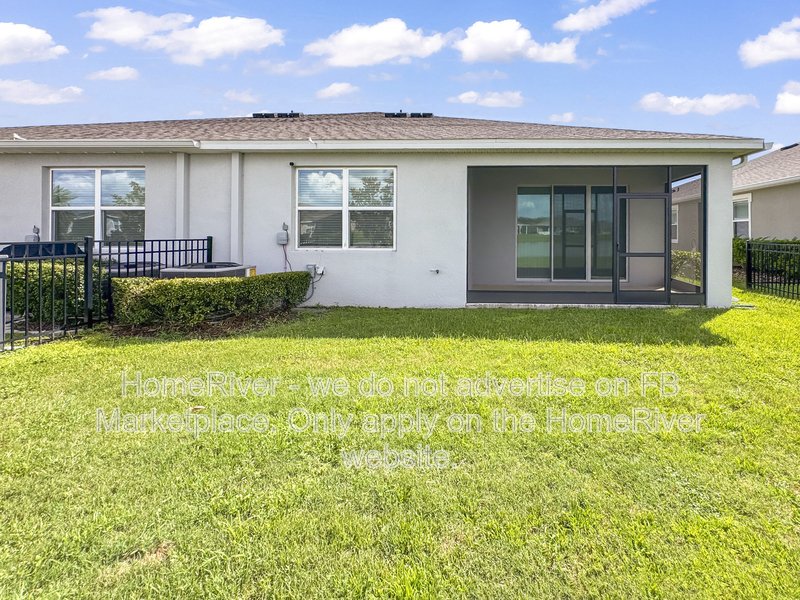 7899 STONEBROOK CIR, WESLEY CHAPEL FL 33545 property image