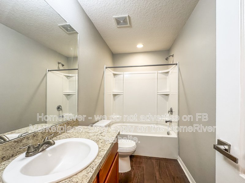 Available Now | Pets Welcome | 2 Car Garage property image
