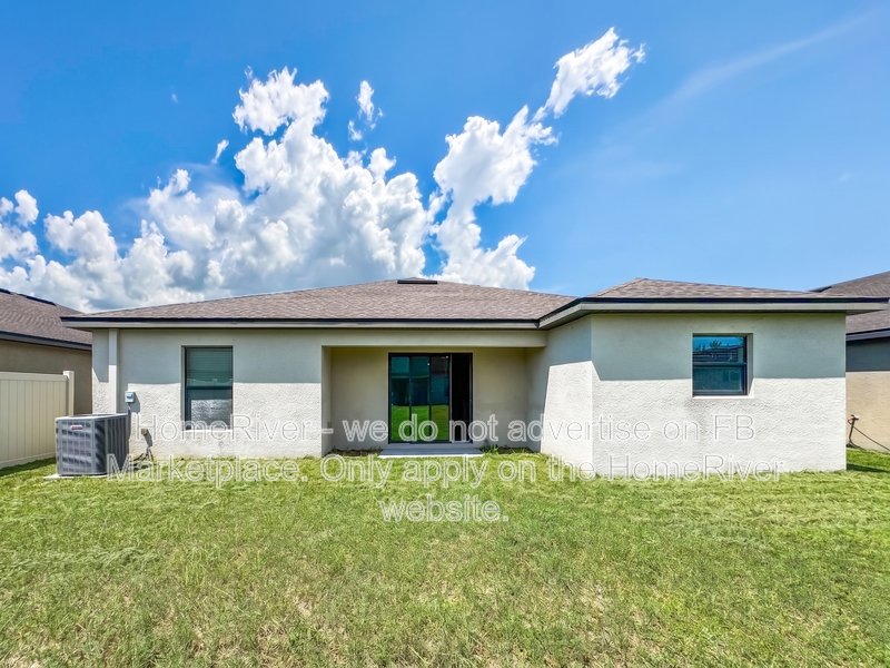 Available Now | Pets Welcome | 2 Car Garage property image
