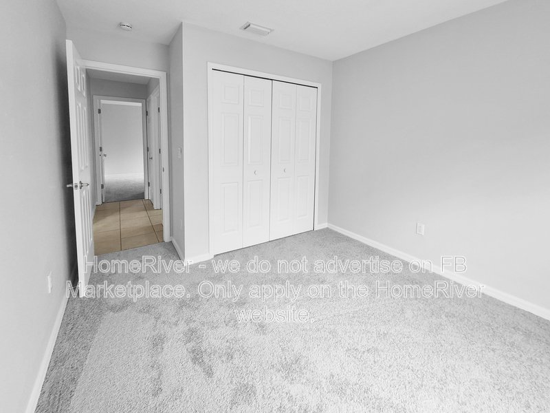 Spacious 3BR/2BA Valrico Home in Desirable Bloomingdale Area property image