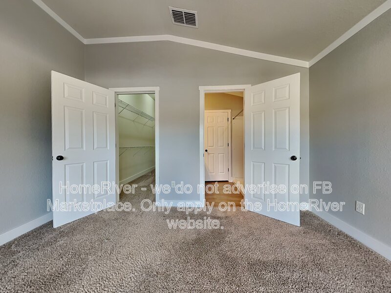 Rent today! 4663 SW 40th Ln property image