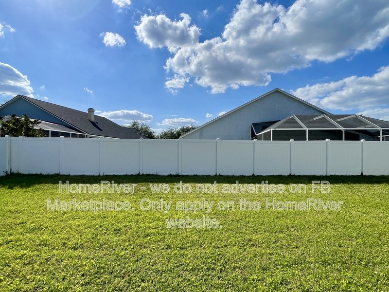 Move In Ready! - 10014 CYPRESS SHADOW AVE, TAMPA FL 33647 property image