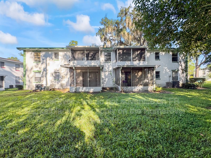 Move-in Ready! 1570 SE 27TH ST APT H, property image