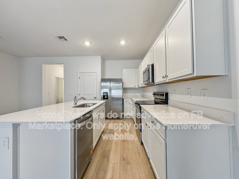 3 Bed | 3 Bath | Clubhouse & Future Lagoon | Pet-Friendly | Attached G property image