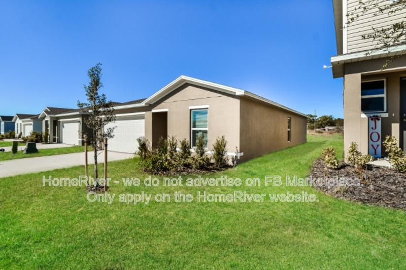 Pet Friendly | 2 Car Garage | Covered Porch property image