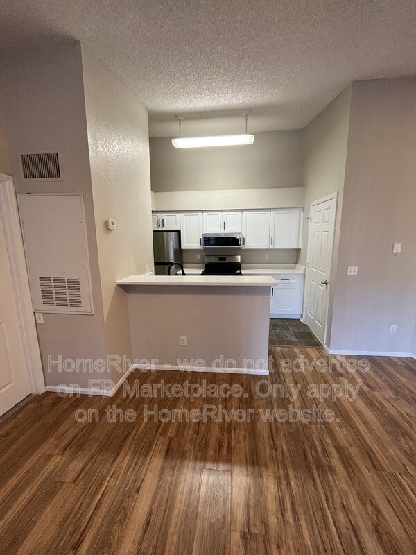 Move in Ready! 5124 Park Central Dr Apt 528 property image