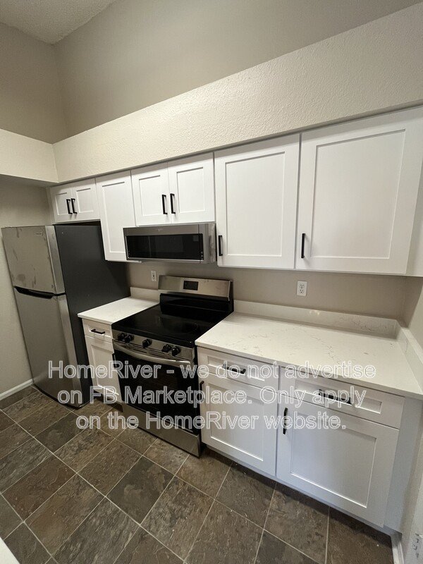 Move in Ready! 5124 Park Central Dr Apt 528 property image