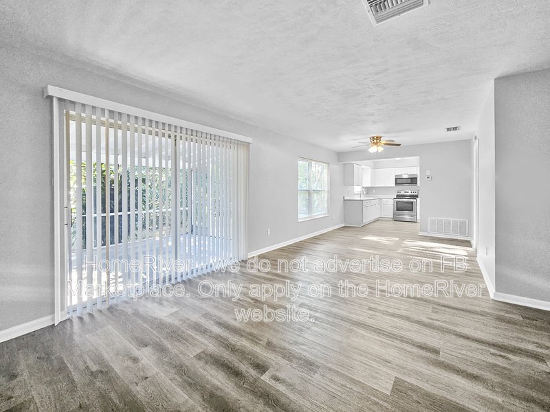 Available Now! Amazing 3 bed 2 bath home! property image