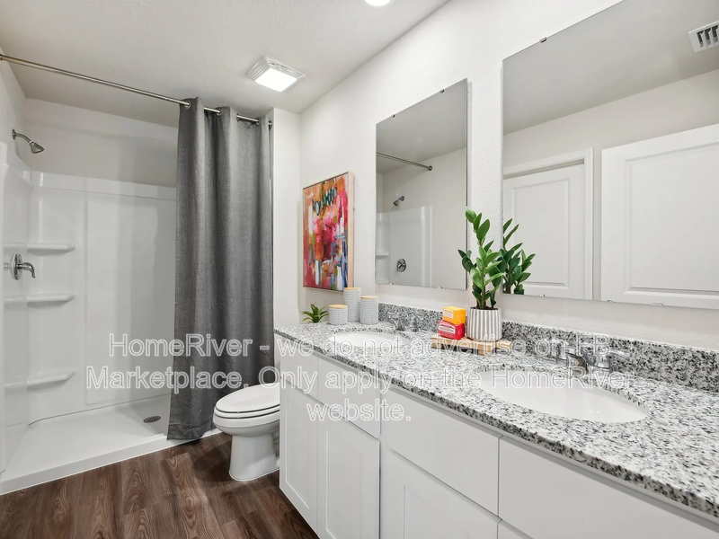 Available Now! Amazing 4 bed 2 bath home! property image