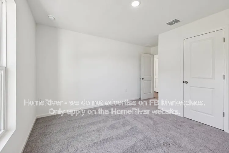 Available Now! Apply Now! property image