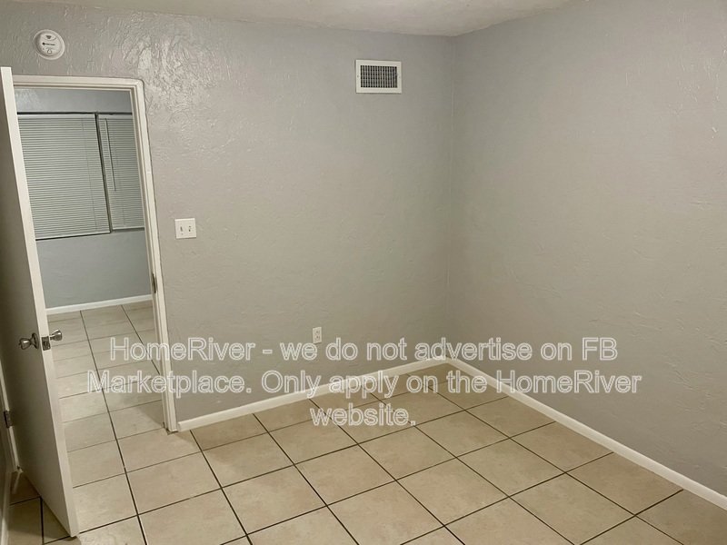 Coming Soon! - 221 Mike St Apt 4 Leesburg, FL, 34748 property image