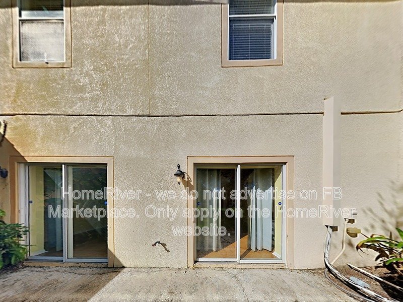 Do Not Miss Out! - 20303 OAK KEY CT TAMPA FL 33647 property image