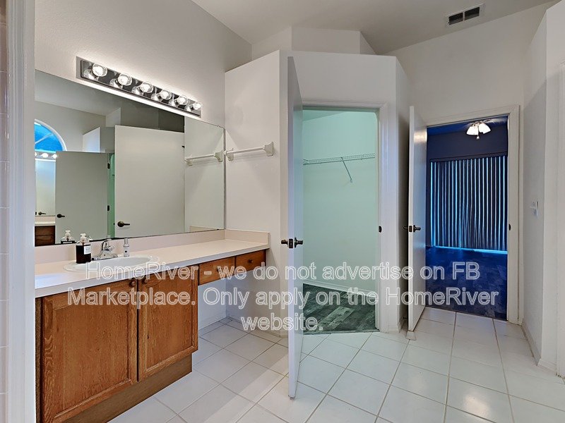 Do Not Miss Out! -  28202 Brokenmead Path Wesley Chapel, FL 33543 property image