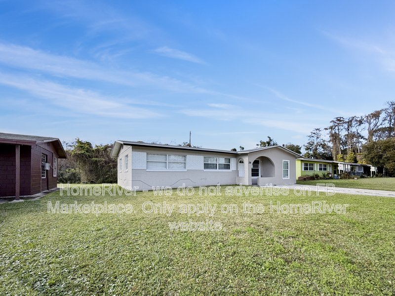 Available Now! Amazing 3 bed 1 bath Home! property image