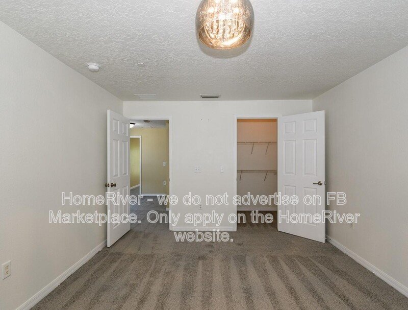 Mover-in Ready! 2418 Middleton Grove Dr property image