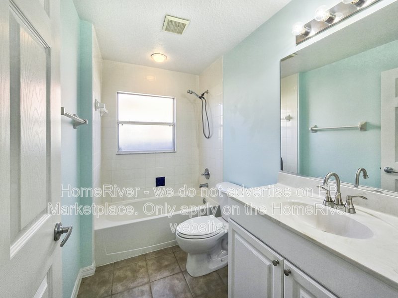 Move-in Ready 55+ Community! 10156 MAINSAIL DR, property image