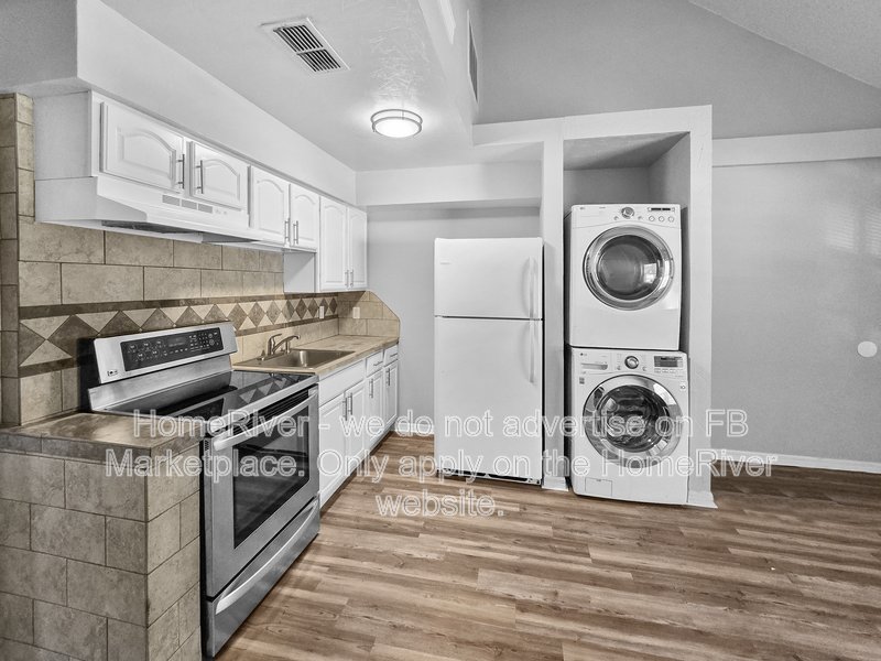 Move In Ready! 11561 SE 57TH CT, BELLEVIEW FL 34420 property image