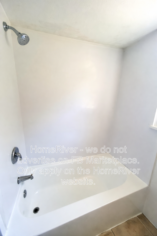 Available Now - 509 27th Ave. S. Saint Petersburg, FL 33705 property image