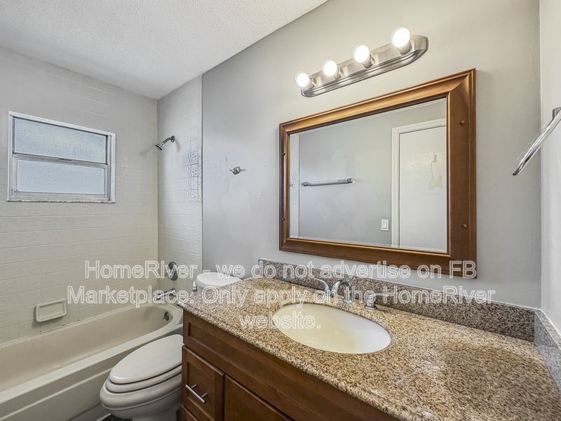 Available Now! Amazing 3 bed 2 bath home! property image