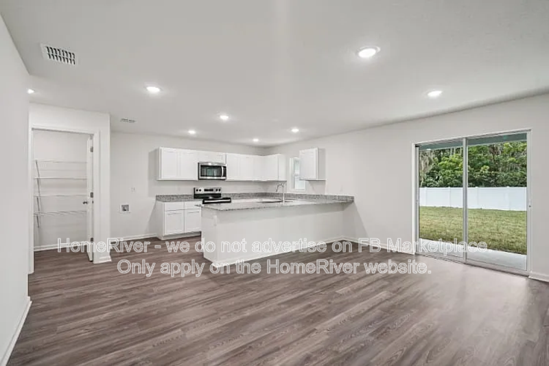 Available Now! Amazing 4 bedroom 2 bath home! property image