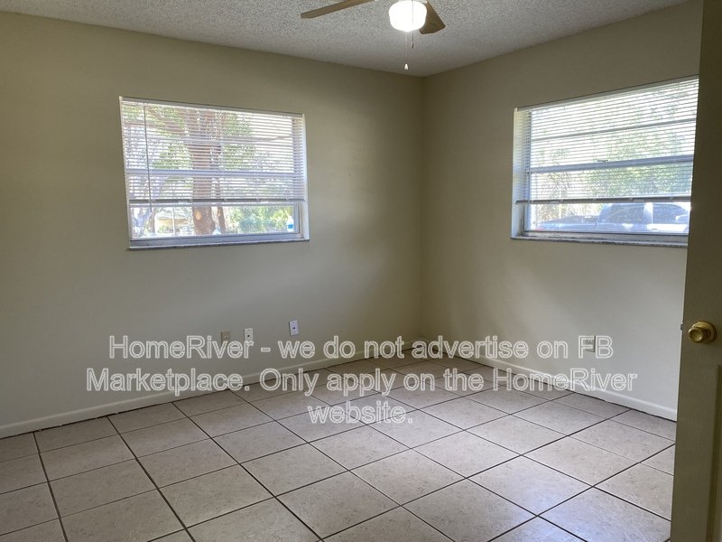 No Showings until 3/16 (5242 SE 114th St) property image