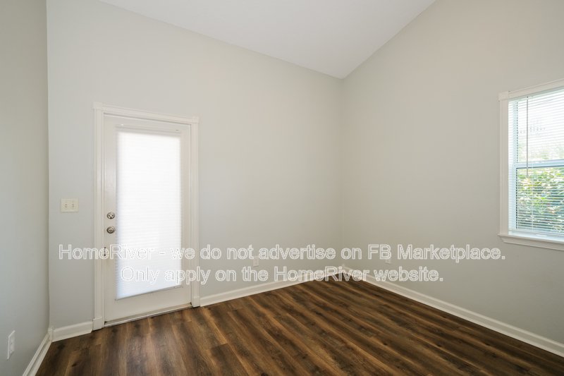 Available Now! Amazing 3 bed 2 bath home! property image