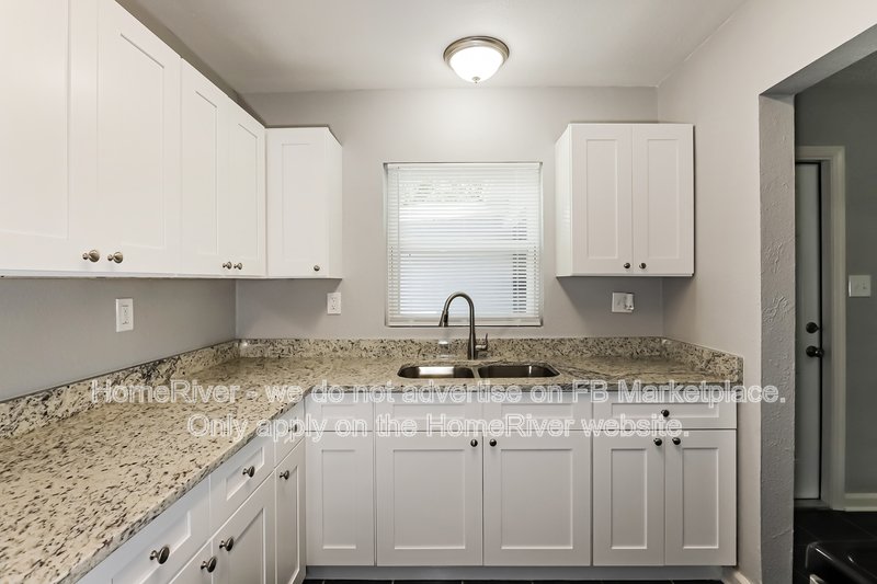 Available Now! Amazing 4 bed 2 bath home! property image