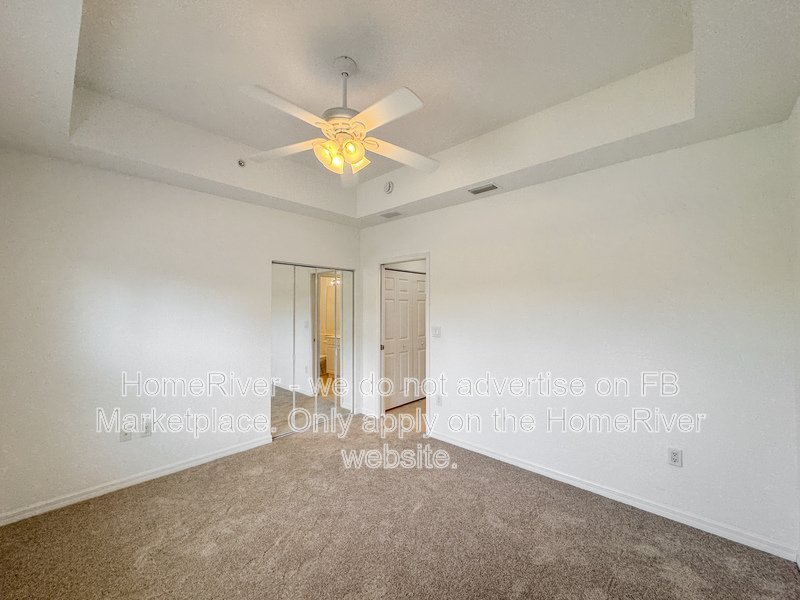 Move In Ready! - 7261 Fountain Palm Circle Bradenton, FL 34203 property image