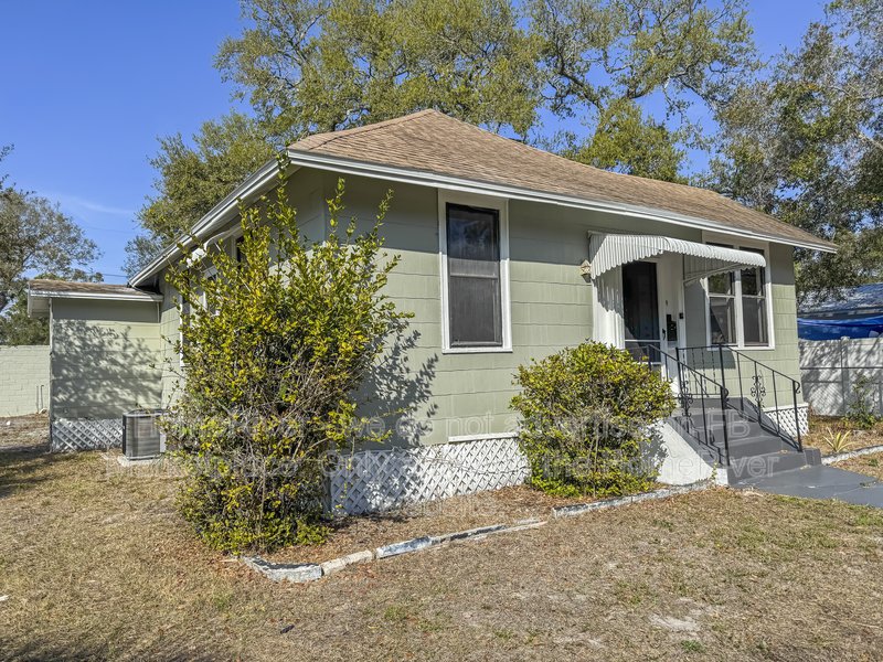Move-in Ready! 509 27th Ave. S. Saint Petersburg, FL 33705 property image