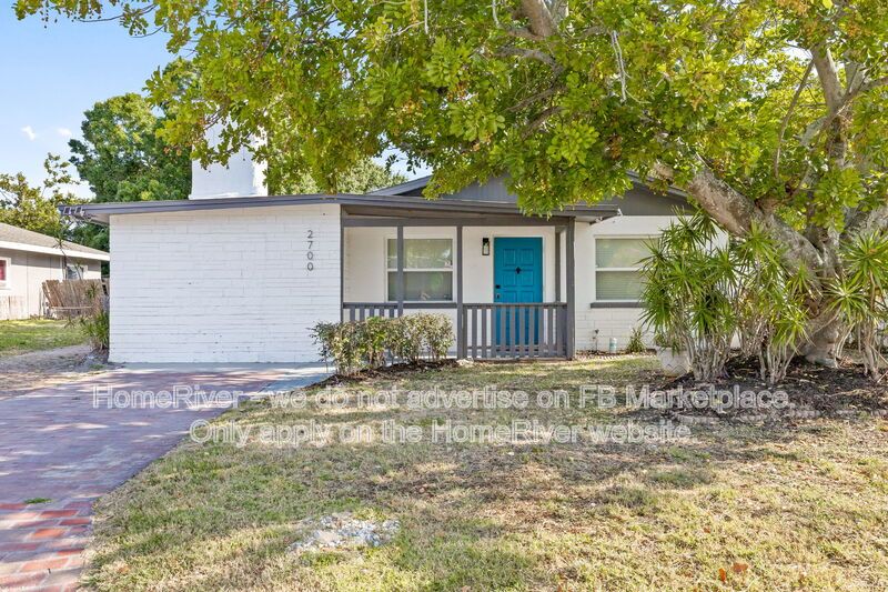 POOL!! property image