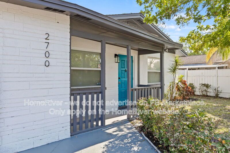 POOL!! property image