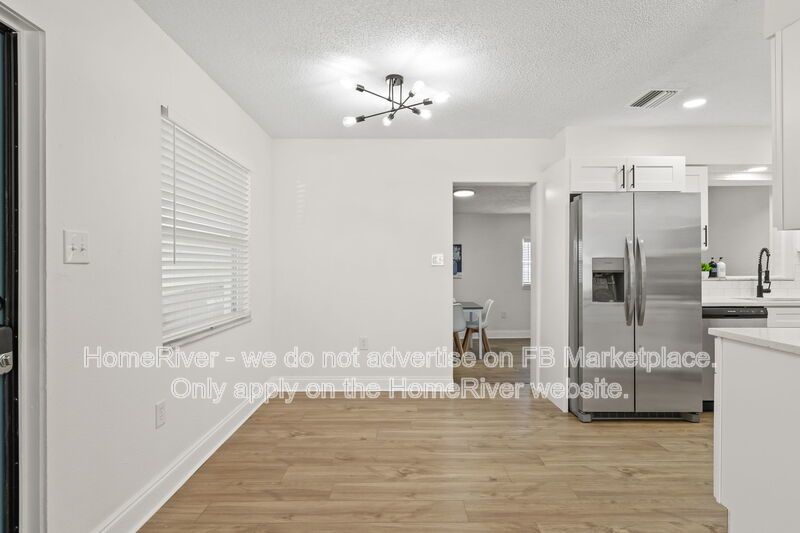 POOL!! property image