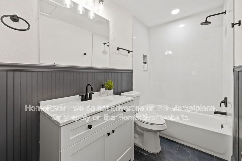 POOL!! property image